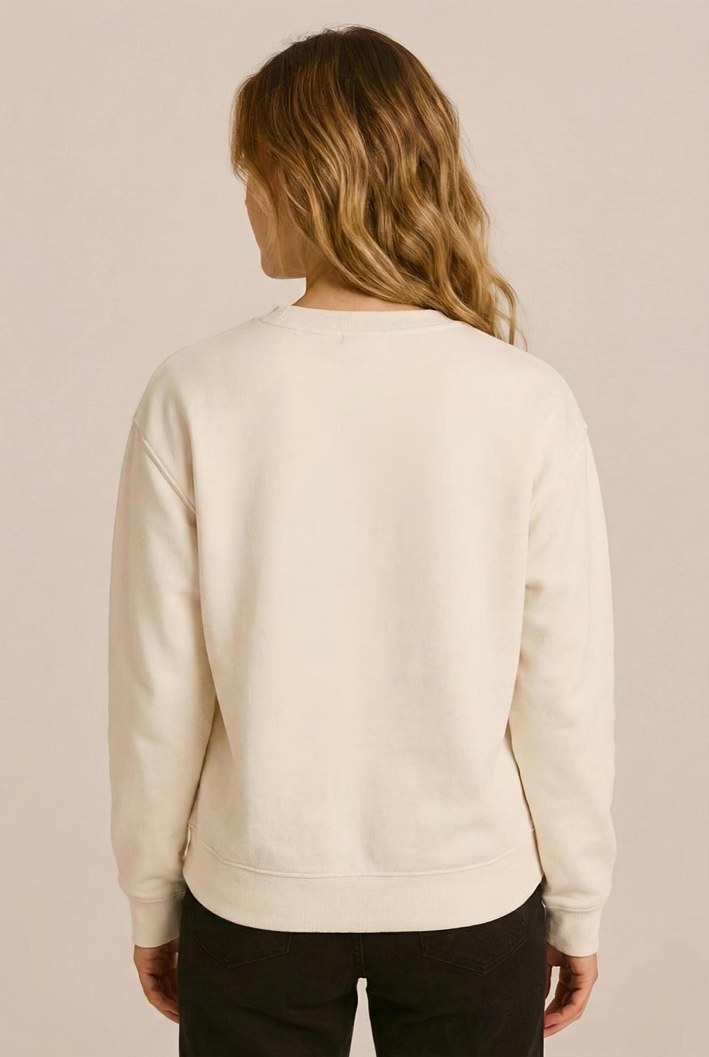 girl sweatshirt2